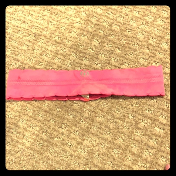 Lululemon headband pink - Picture 1 of 1